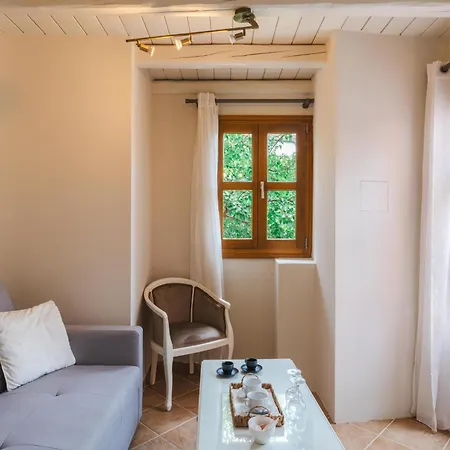 Authentic In Fiscardo *