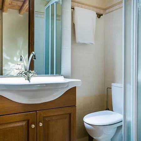Apartment Authentic In Fiscardo Fiskardo