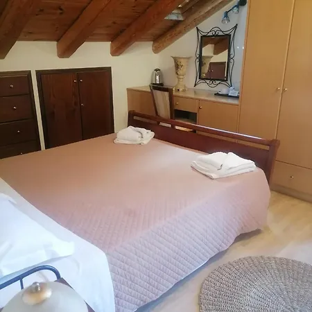 Authentic In Fiscardo Apartamento