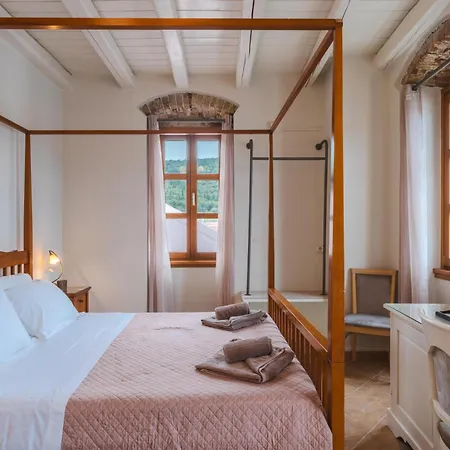 Authentic In Fiscardo Apartment *